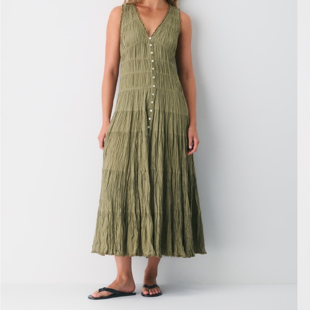 Aritzia Little Moon Cornelia Dress